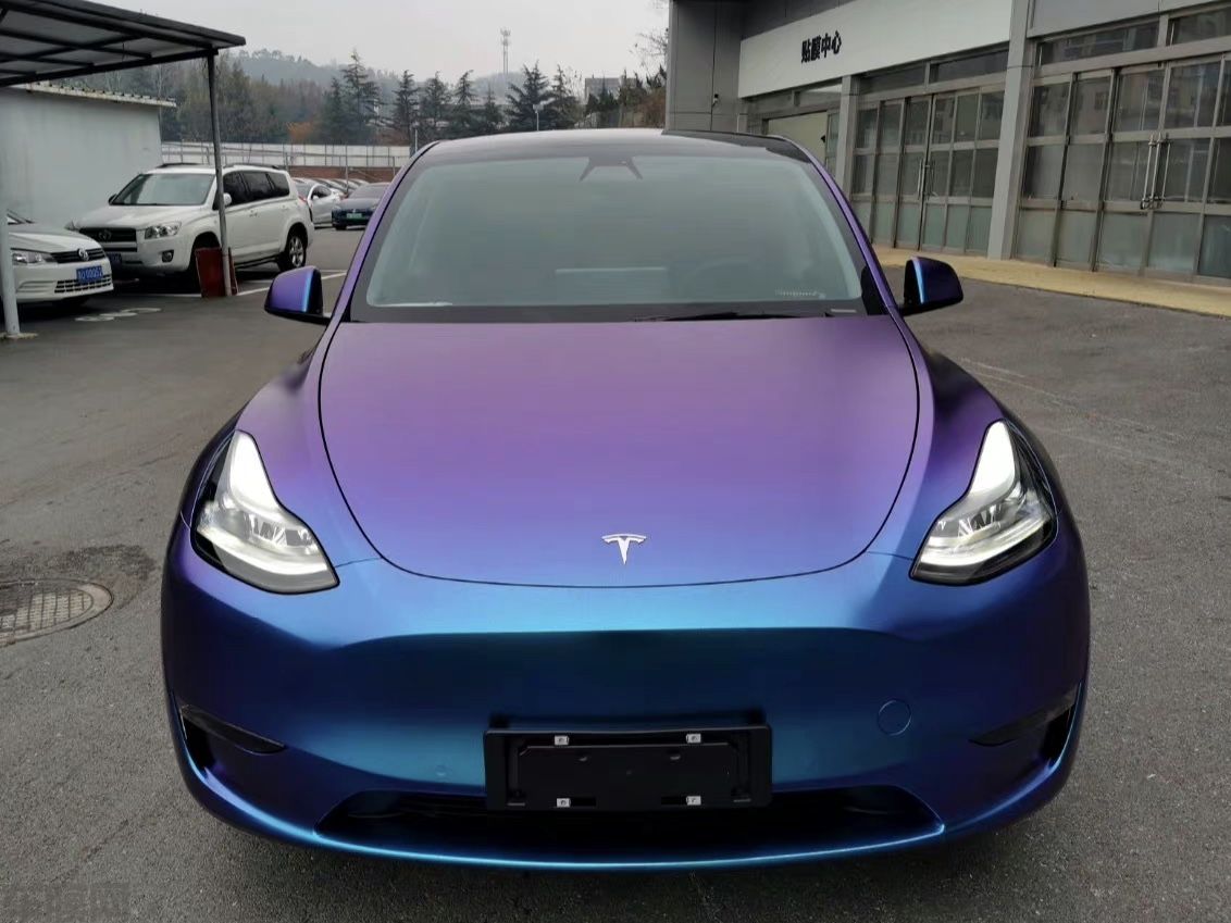 特斯拉Model Y 钻石紫魅蓝改色膜 效果图