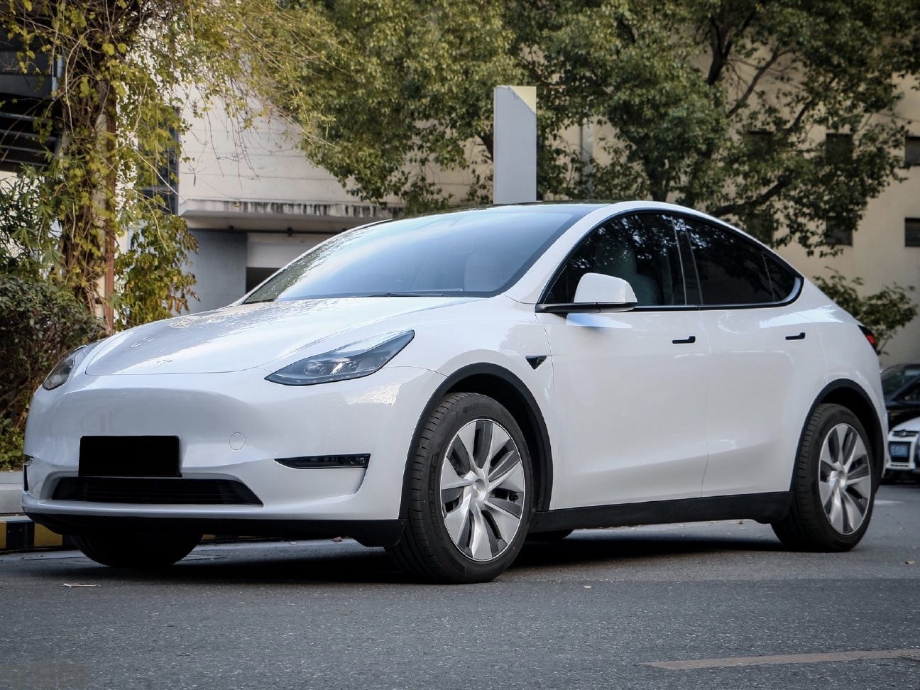 特斯拉Model Y 火山灰改色膜 效果图