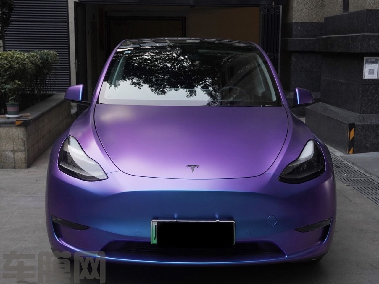 特斯拉Model Y 极光改色膜 效果图