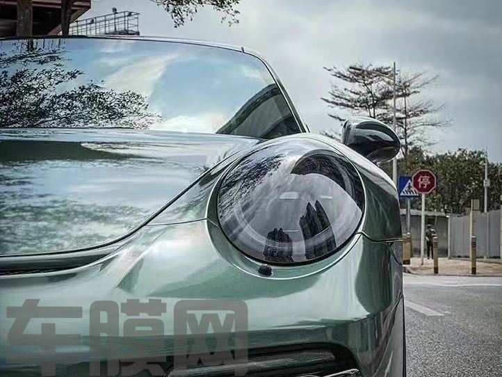 保时捷911 冷杉绿改色膜 效果图