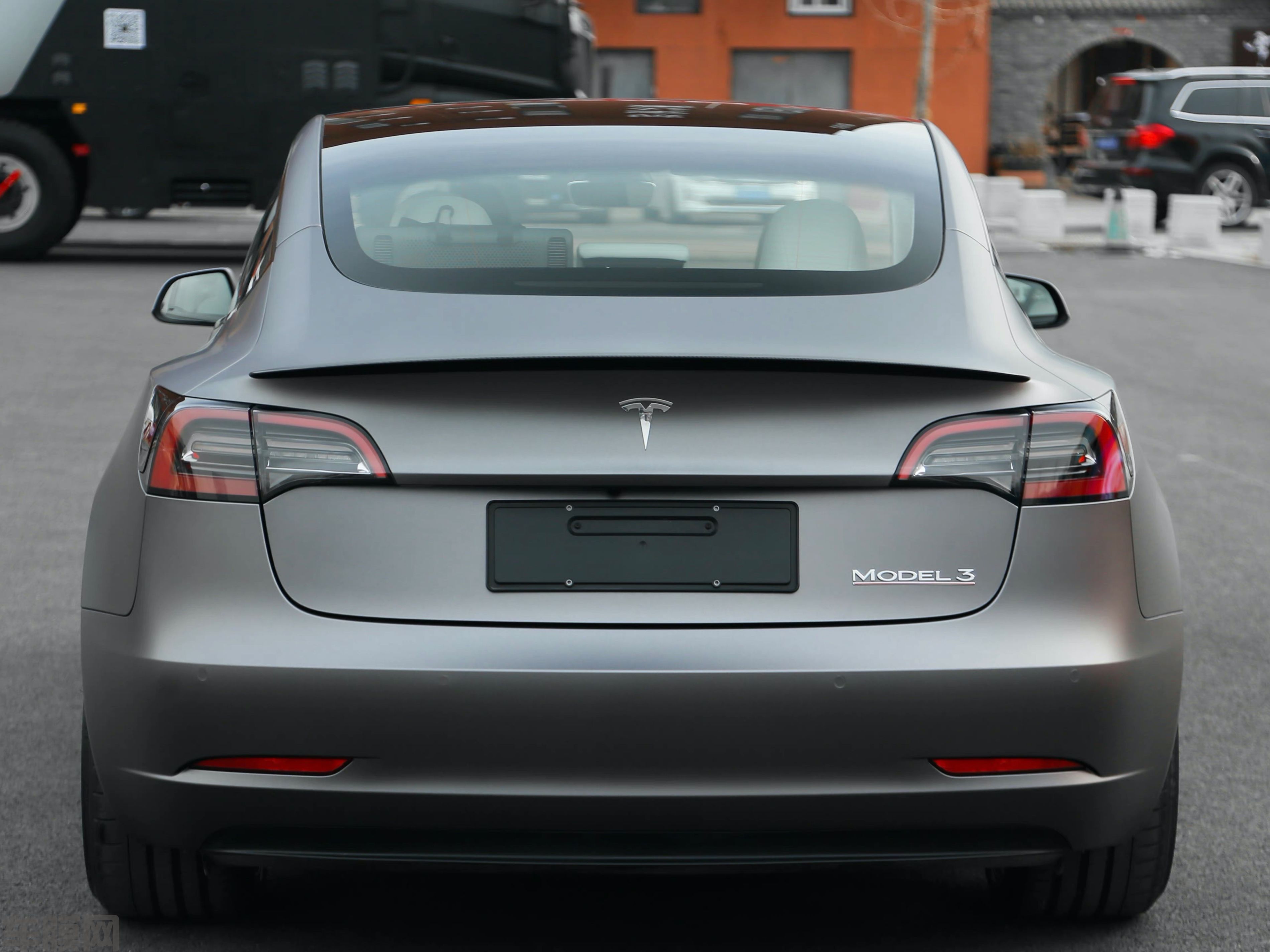 特斯拉Model 3 AMG山灰改色膜 效果图