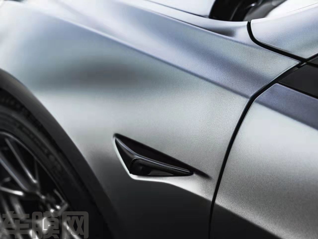 特斯拉Model 3 电光金属深空灰改色膜 效果图