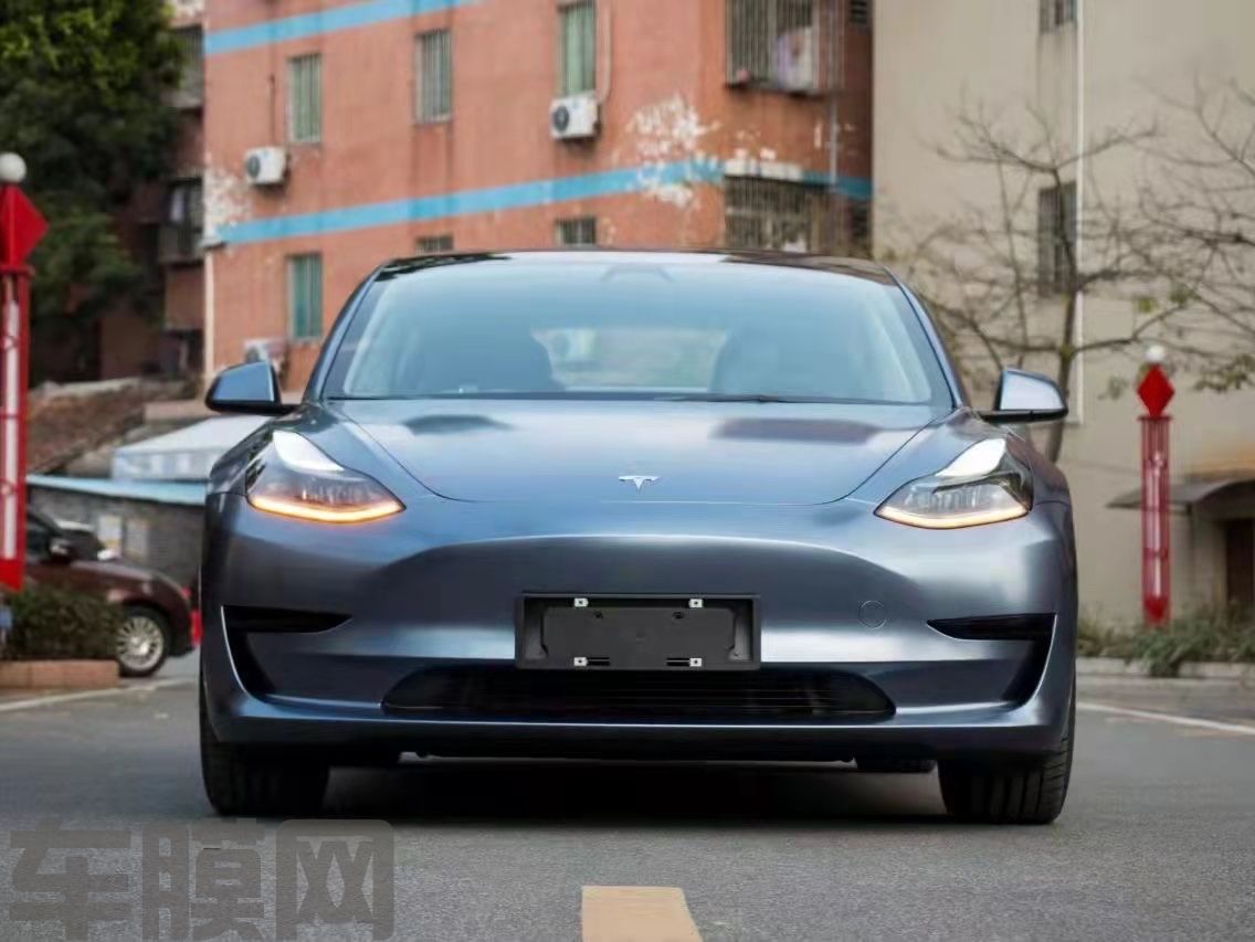 特斯拉Model3 电光风暴蓝改色膜 效果图