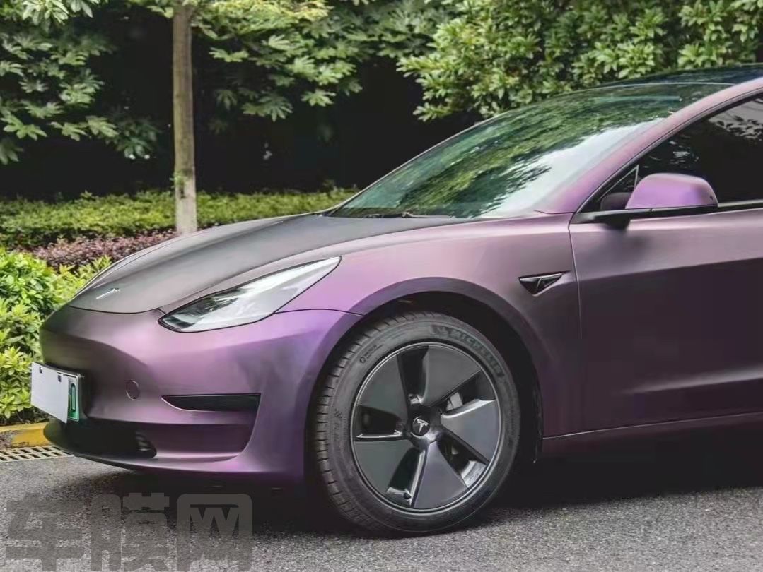 特斯拉Model Y 超哑黑比诺紫改色膜 效果图