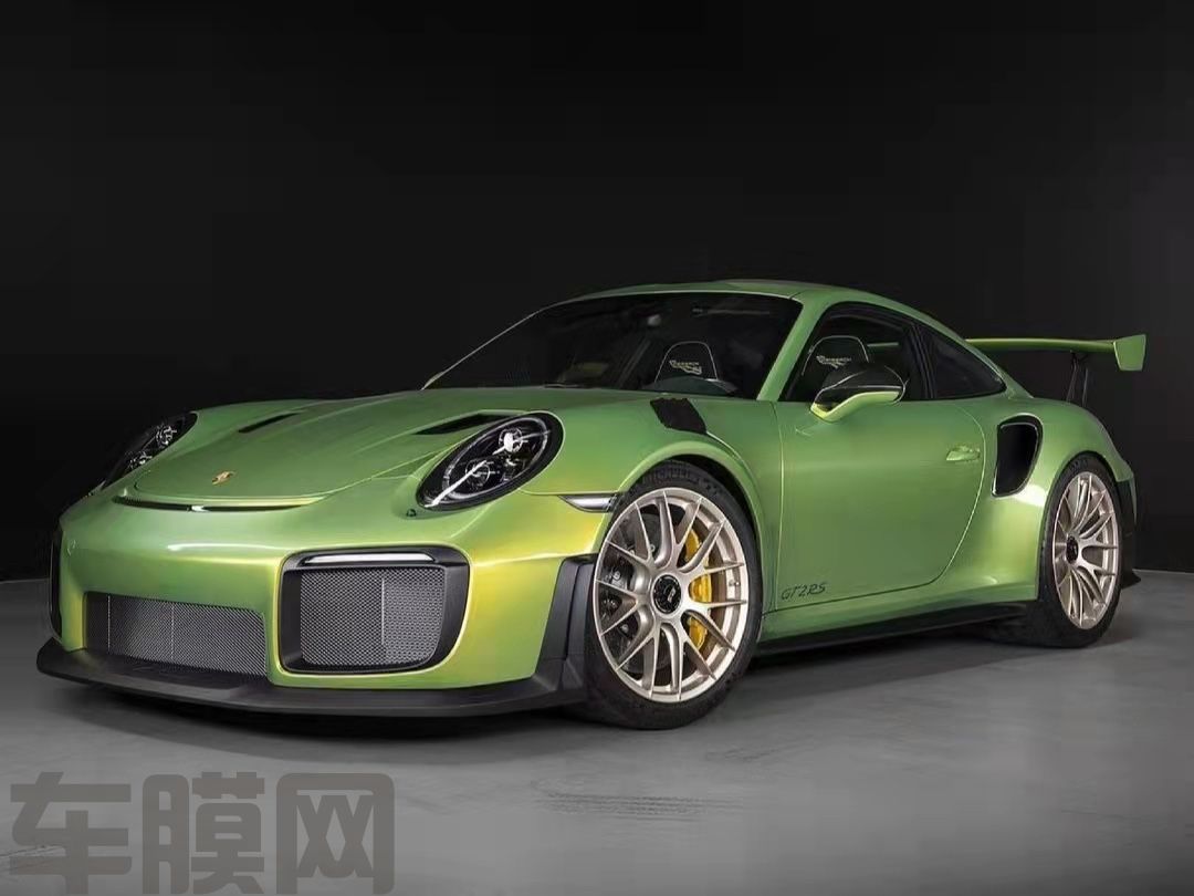 保时捷GT2 RS PET蟒蛇绿改色膜 效果图