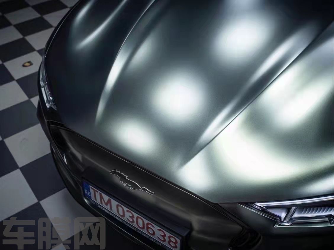 福特Mustang 液态金属银改色膜 效果图