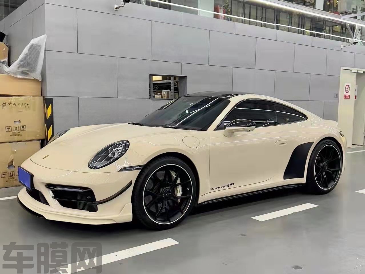 保时捷 GT3 象牙白改色膜 效果图