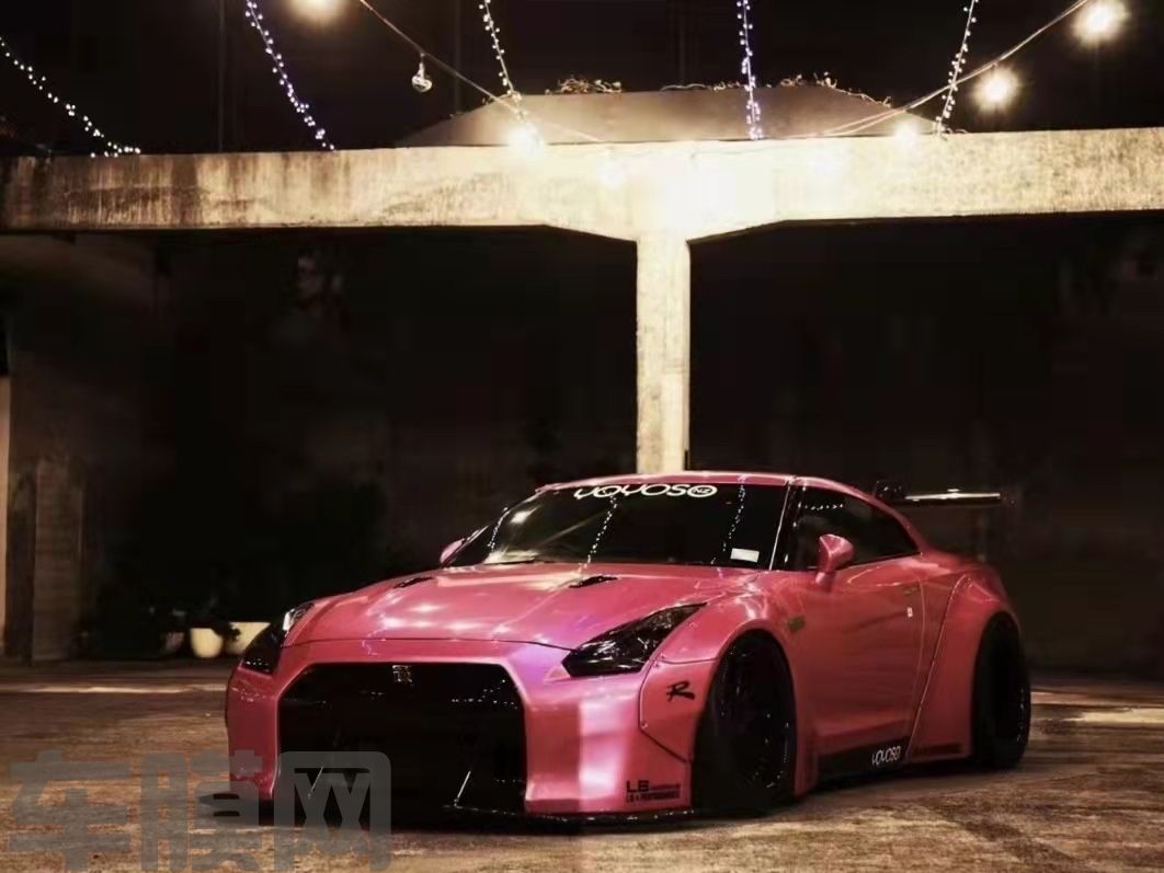日产GTR 深贝壳粉改色膜 效果图