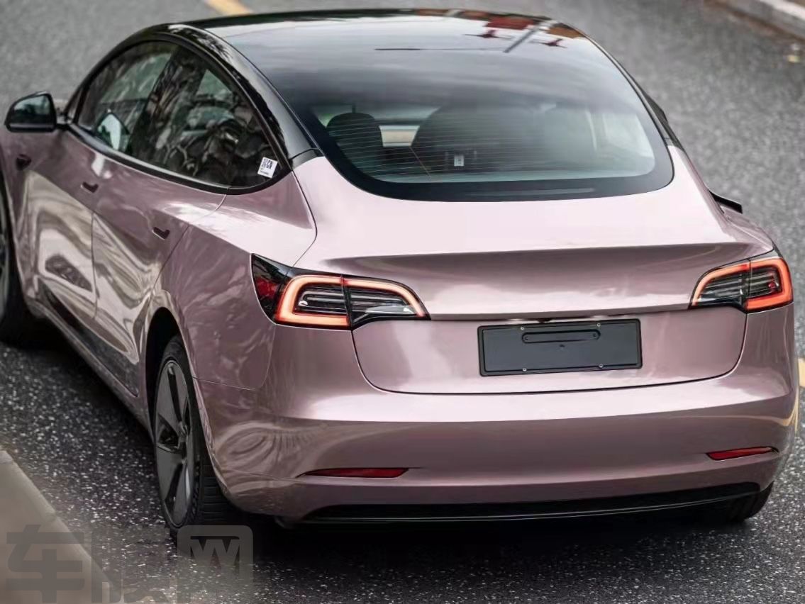 特斯拉Model3 冰莓粉改色膜 效果图