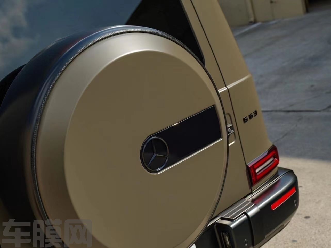 奔驰AMG G63 深橄榄绿改色膜 效果图