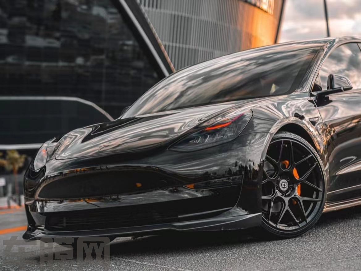 特斯拉 Model 3 黑武士改色膜 效果图