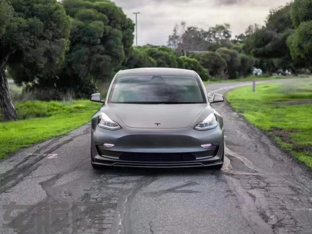 特斯拉Model 3 梦幻岩石灰改色膜 效果图
