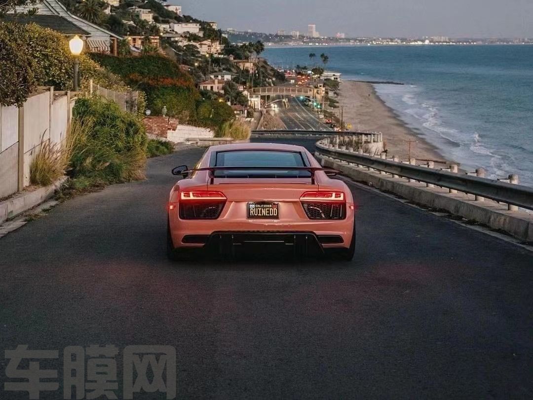 奥迪R8 猛男粉改色膜 效果图