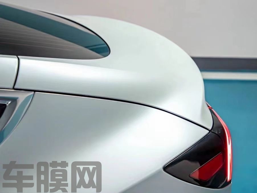 特斯拉Model 3 电光金属白改色膜 效果图