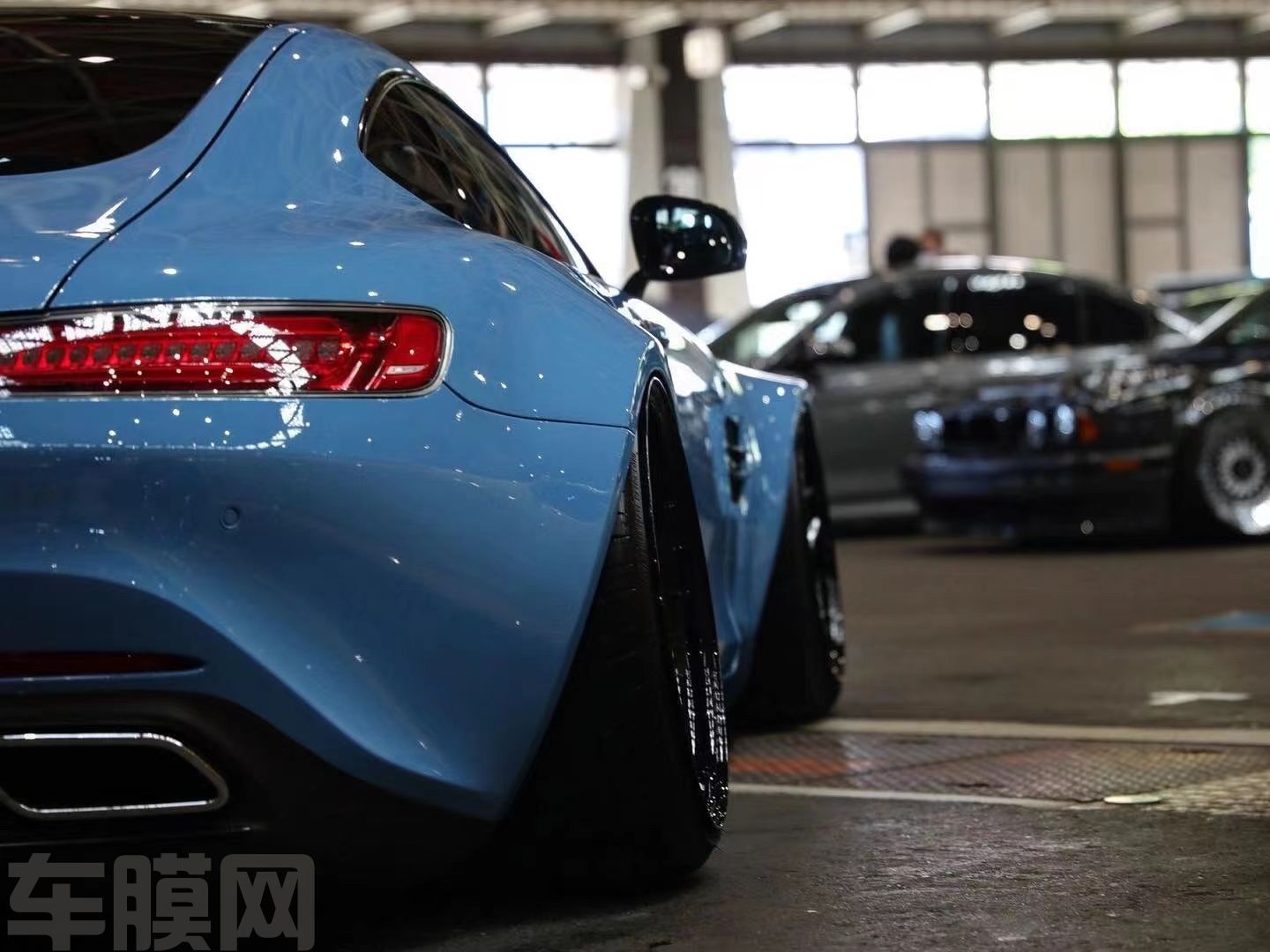 奔驰AMG GT 瓷器蓝改色膜 效果图