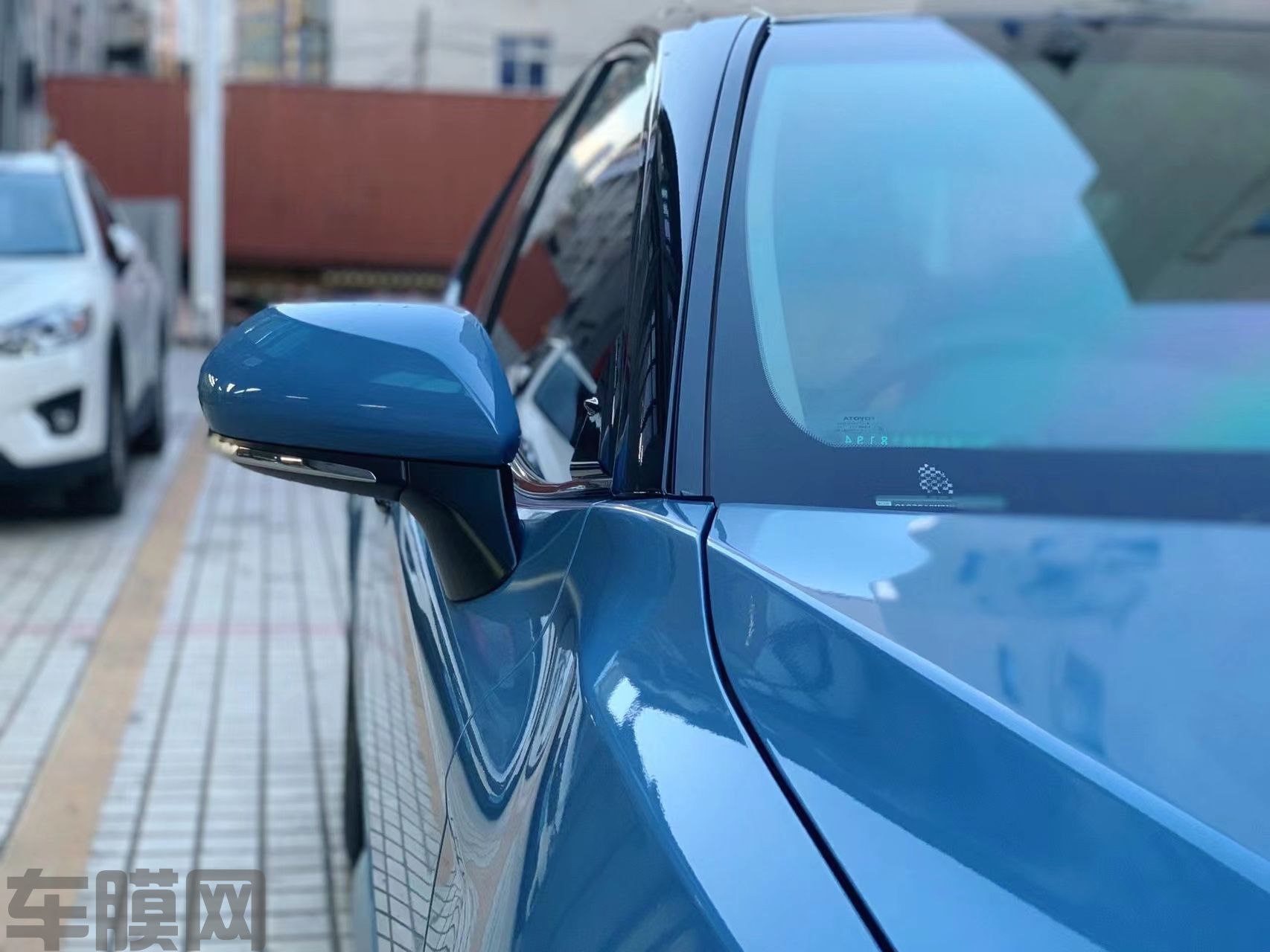 丰田凯美瑞 瓷器蓝改色膜 效果图