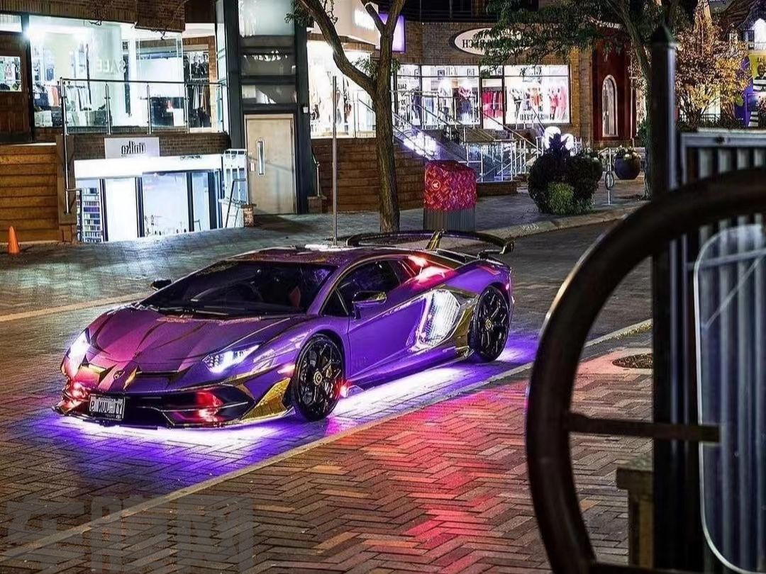 兰博基尼 金属午夜紫改色膜 效果图