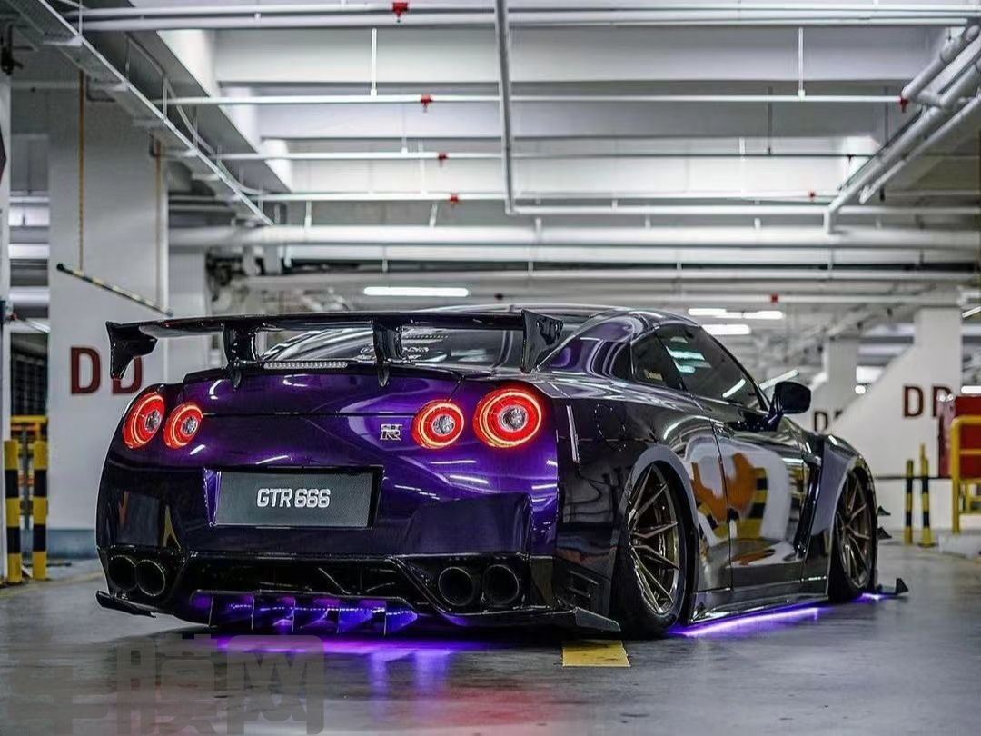 日产GT-R 金属午夜紫改色膜 效果图