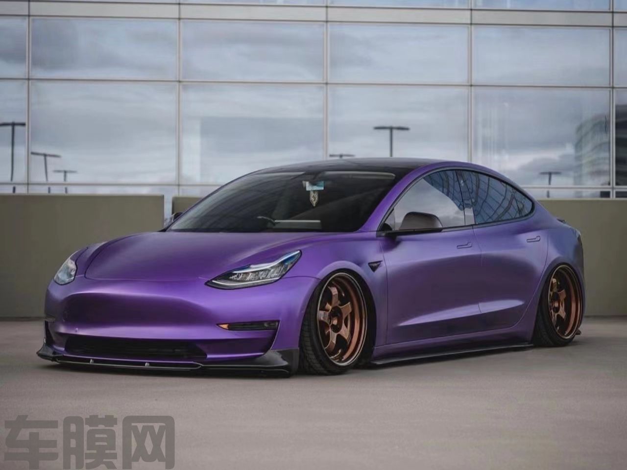 特斯拉Model 3 绸缎紫改色膜 效果图