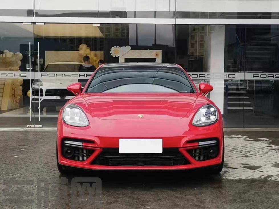 保时捷Panamera 胭脂红改色膜 效果图