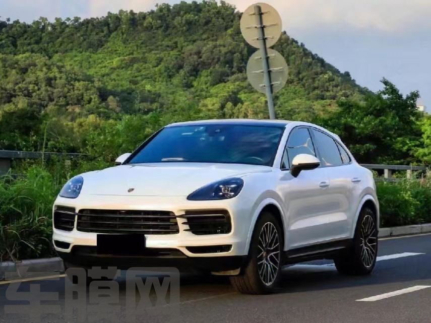 保时捷Cayenne 钻石白蓝改色膜 效果图