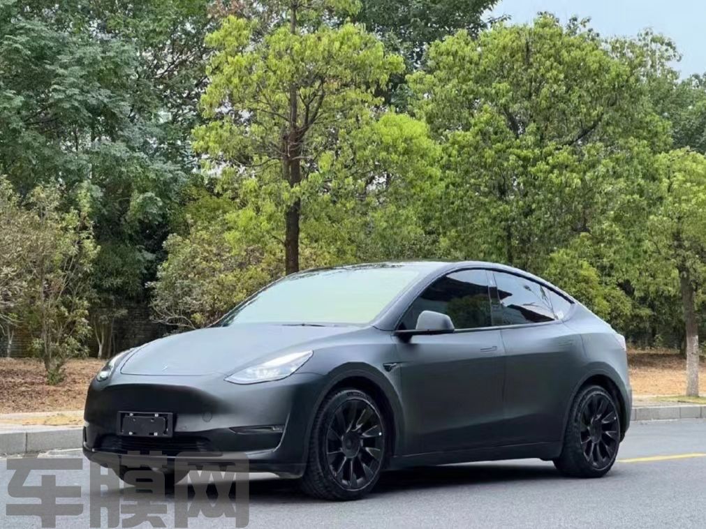 特斯拉Model Y 磨砂黑改色膜 效果图