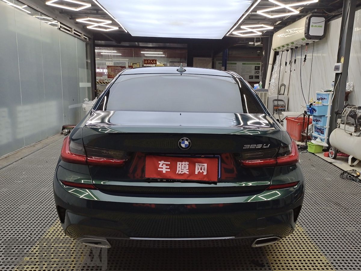 宝马325Li 圣雷莫绿改色膜 效果图