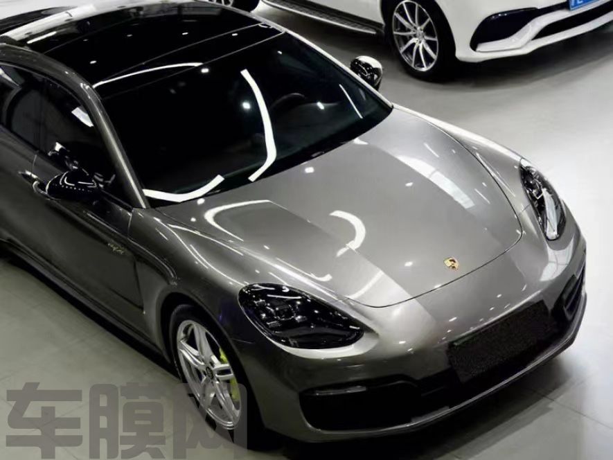 保时捷Panamera 液态金属银改色膜 效果图