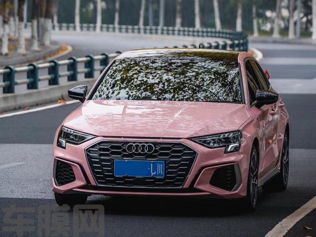 奥迪A3 樱花粉改色膜 效果图