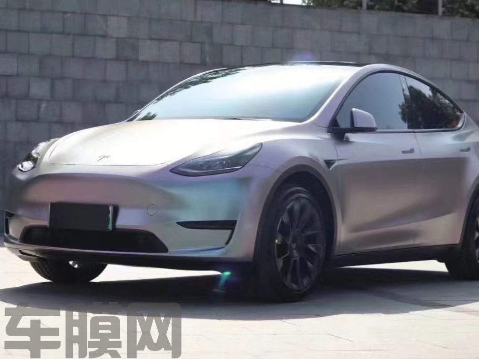 特斯拉Model Y 卡普里灰紫改色膜 效果图