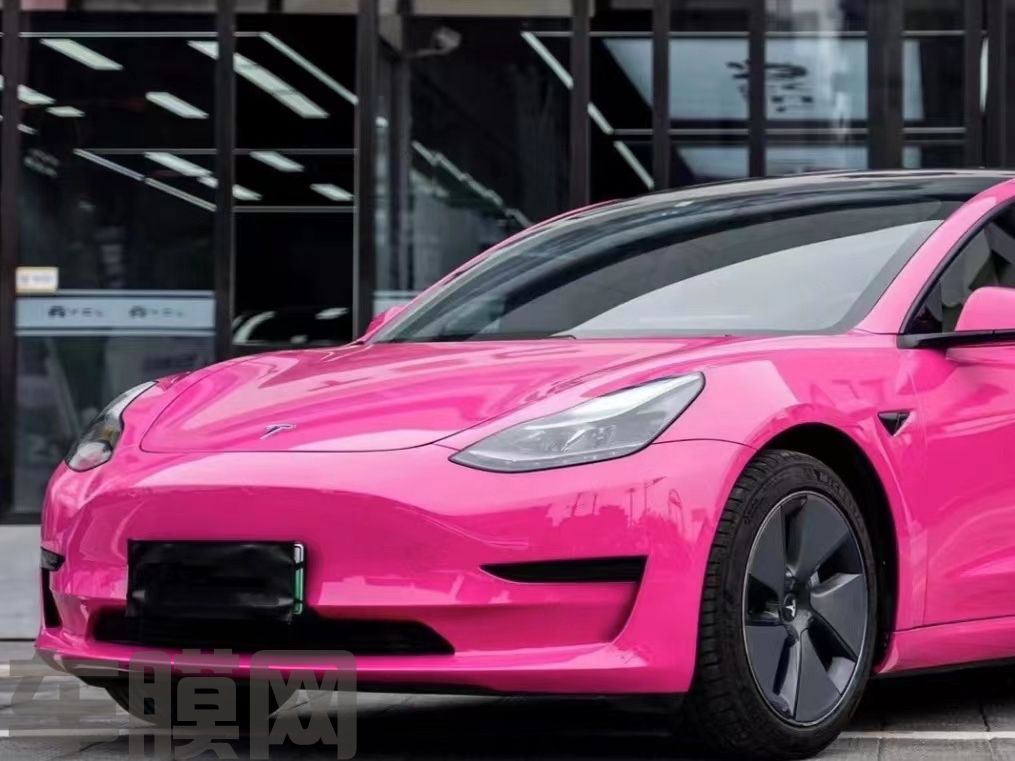 特斯拉Model Y 甜菜根紫改色膜 效果图