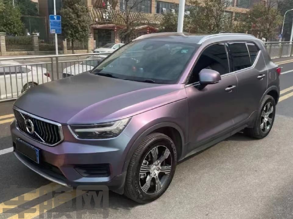沃尔沃XC60 卡普里灰紫改色膜 效果图