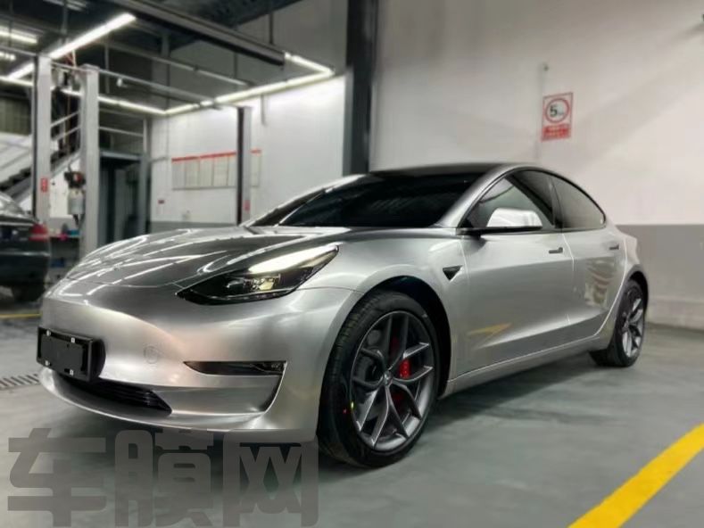 特斯拉Model 3 GT银改色膜 效果图