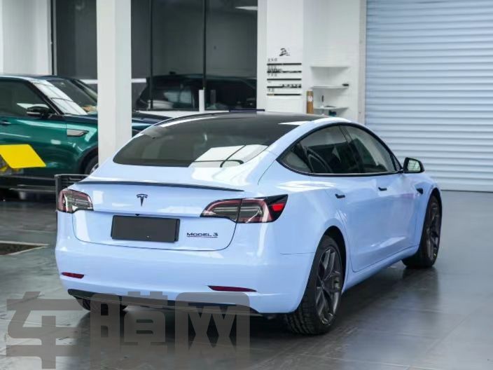 特斯拉Model 3 迷雾蓝改色膜 效果图