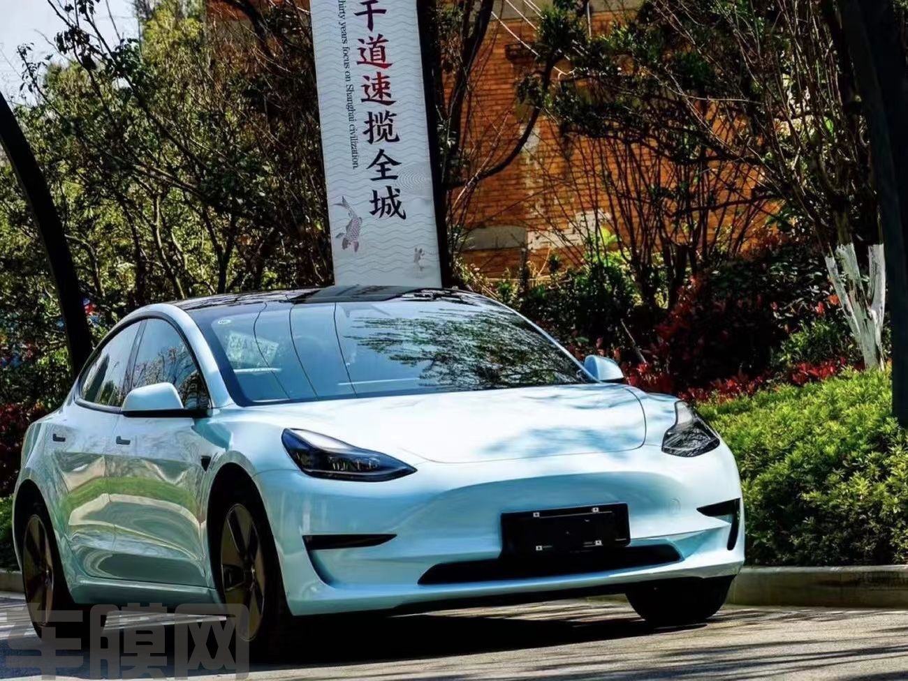 特斯拉Model 3 冰川蓝改色膜 效果图