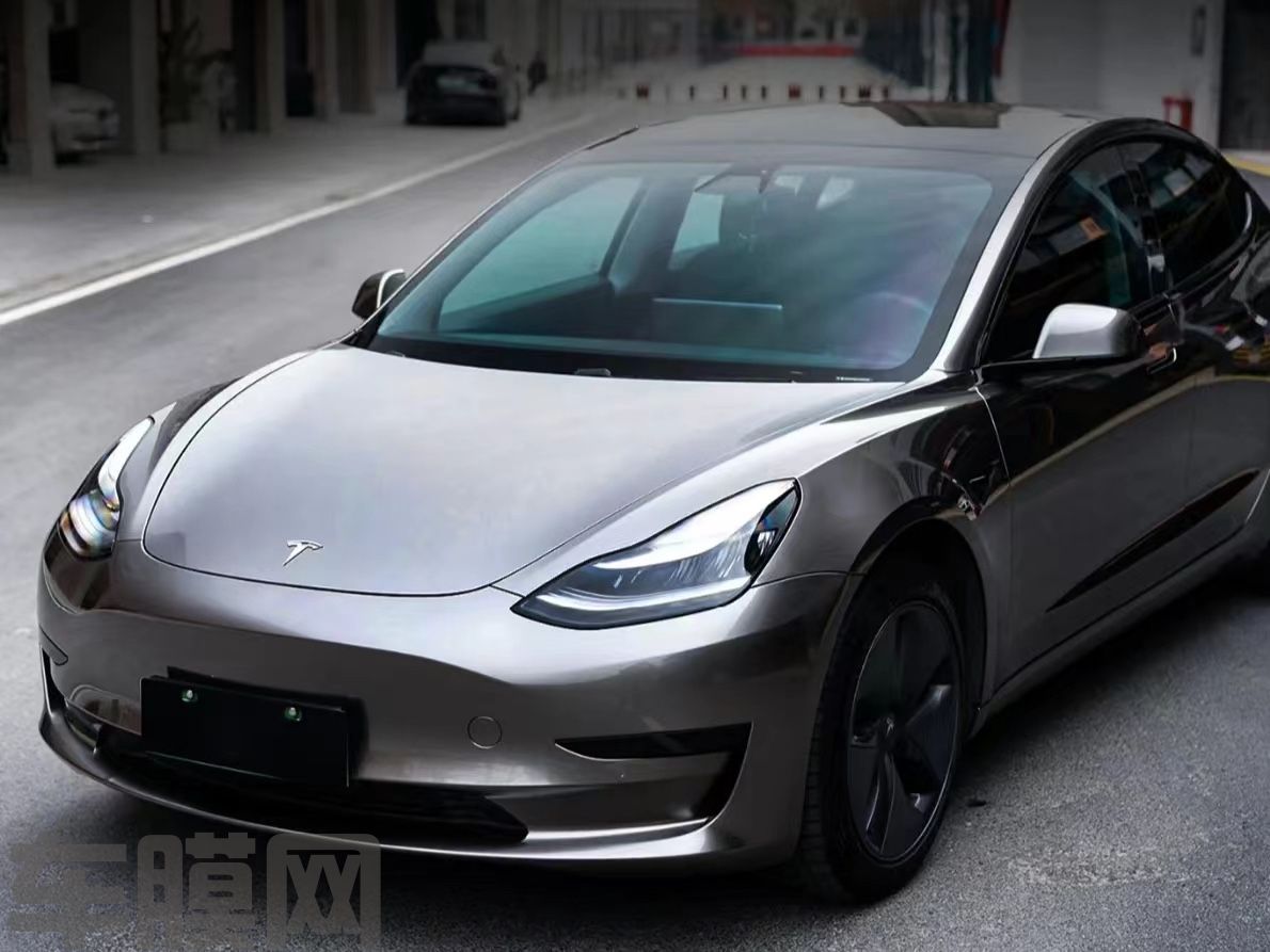 特斯拉Model 3 液态金属银改色膜 效果图