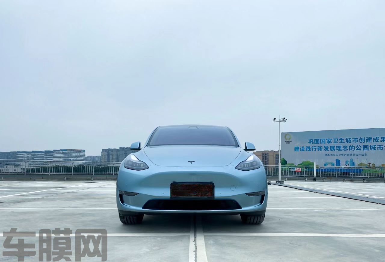特斯拉Model Y 液态金属索玛托蓝改色膜 效果图