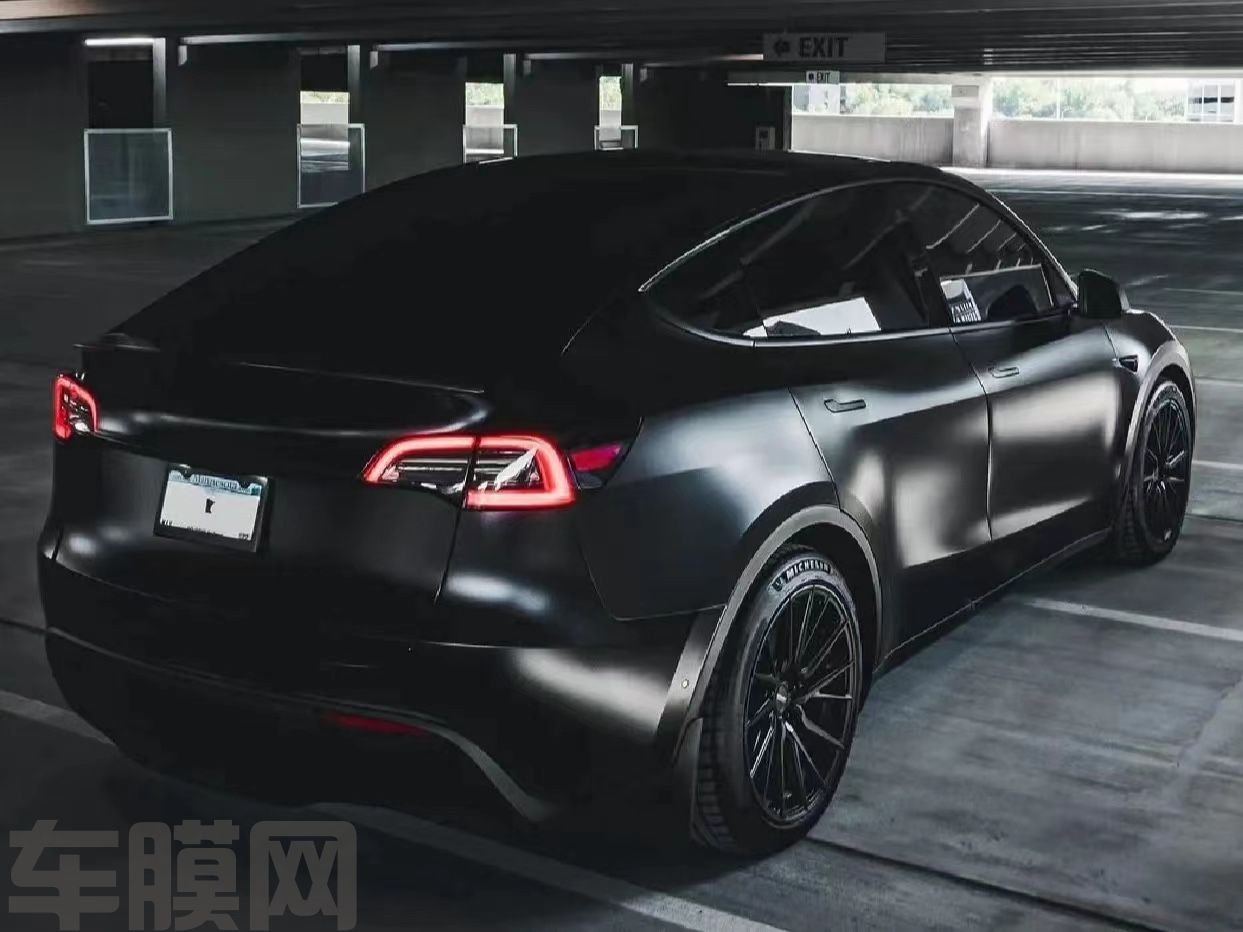特斯拉Model Y 黑武士改色膜 效果图