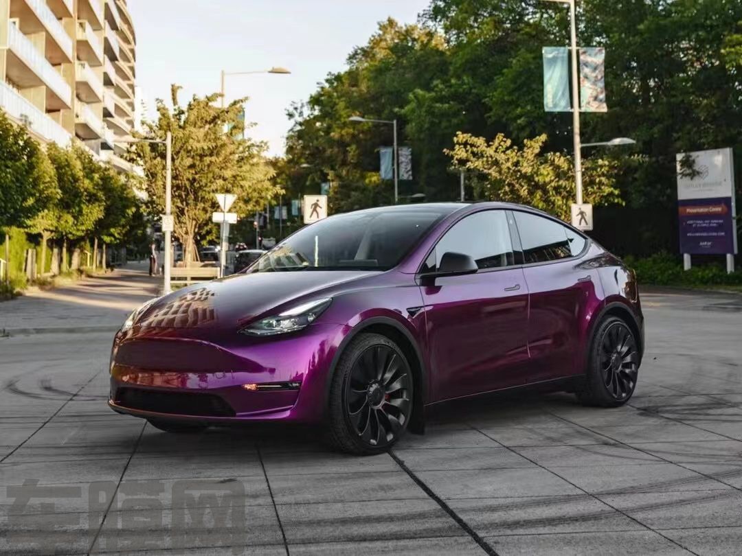 特斯拉Model Y 珍珠葡萄紫改色膜 效果图