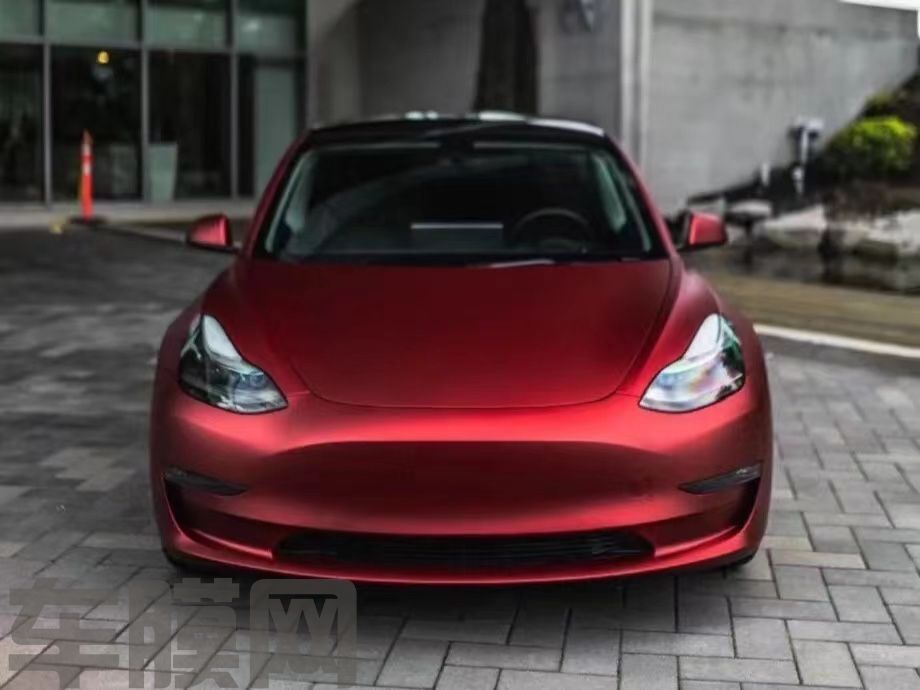 特斯拉Model Y 罗曼尼红改色膜 效果图