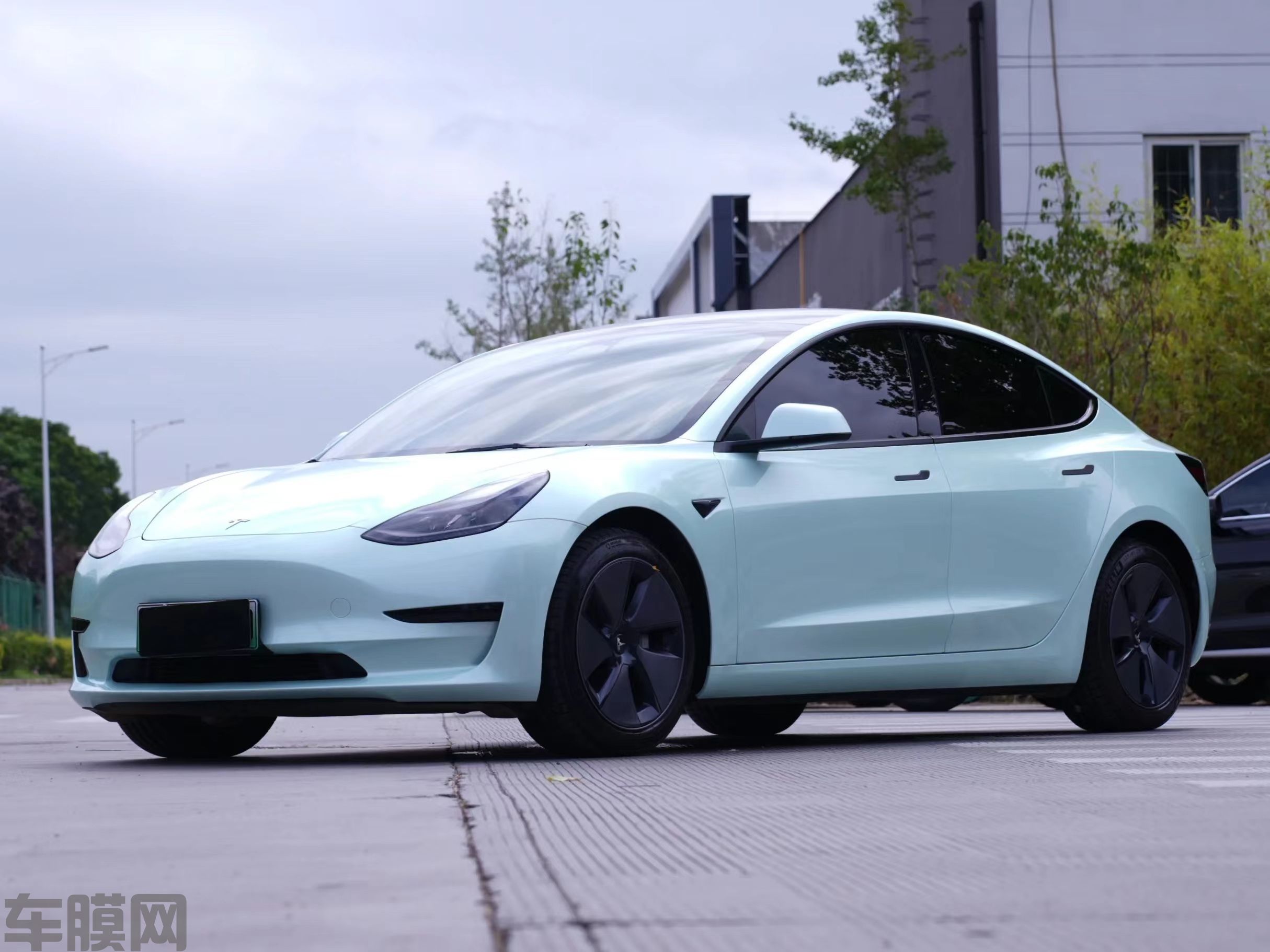 特斯拉Model 3 马卡龙月光玉改色膜 效果图
