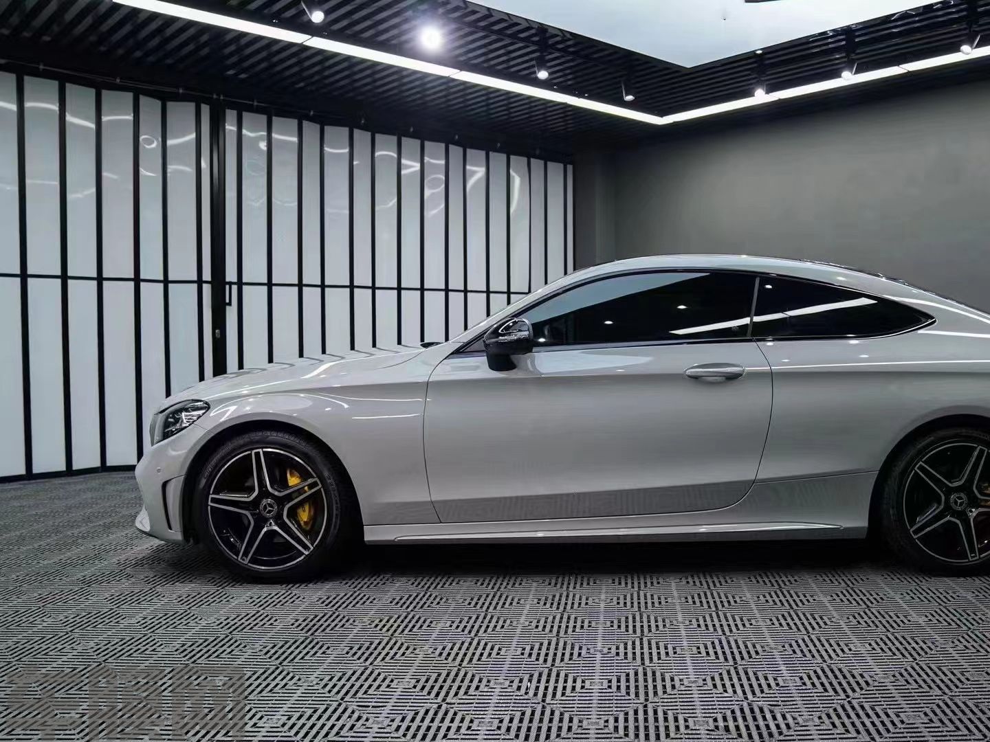 奔驰C Coupe PET哑灰改色膜 效果图