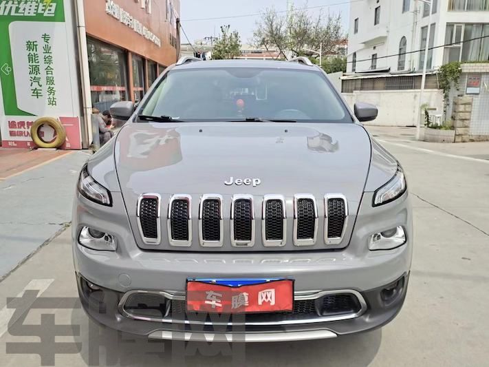 Jeep自由光 PET纳多灰深改色膜 效果图
