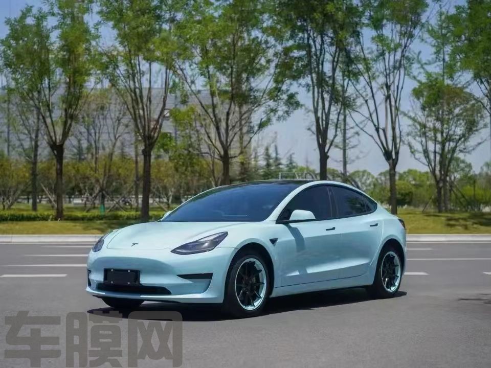特斯拉Model 3 冰川蓝改色膜效果图