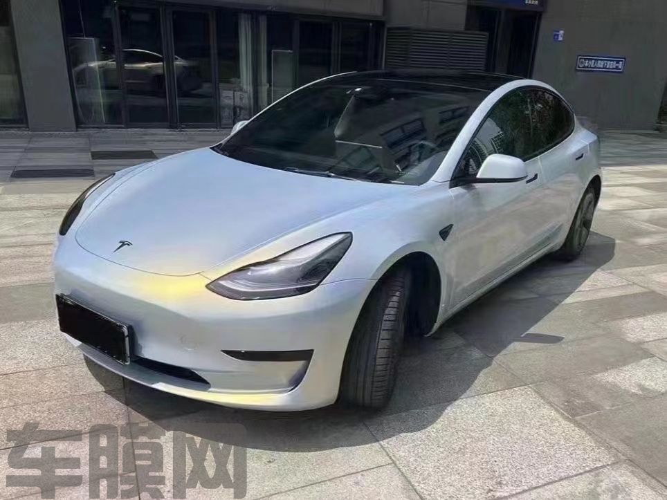 特斯拉Model 3 远峰蓝魅金改色膜 效果图