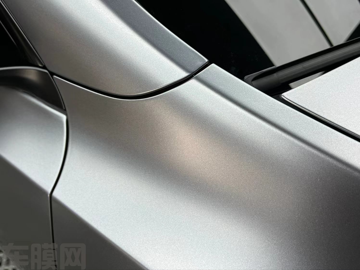 特斯拉Model Y AMG山灰改色膜 效果图