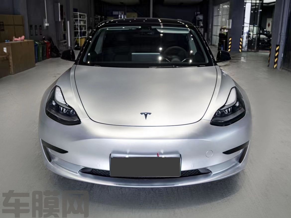 特斯拉Model 3 电光金属银改色膜 效果图
