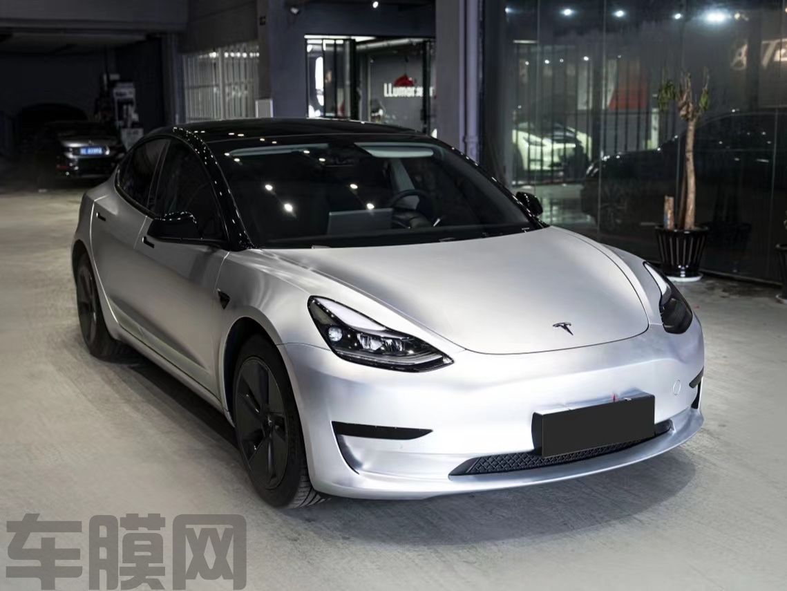 特斯拉Model 3 电光金属银改色膜 效果图