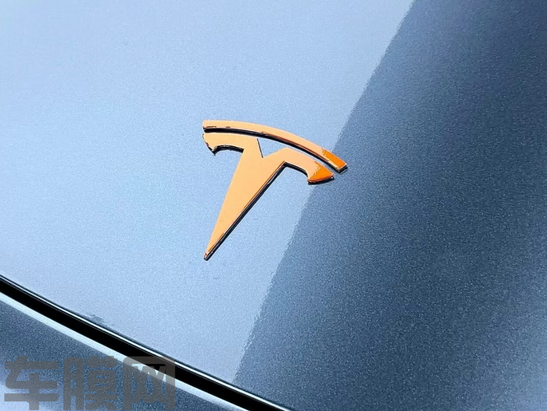 特斯拉Model 3 月光石灰改色膜 效果图
