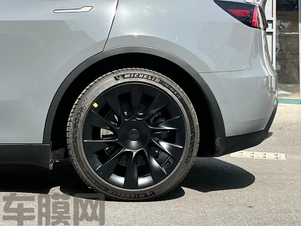 特斯拉Model Y 纳多灰改色膜 效果图